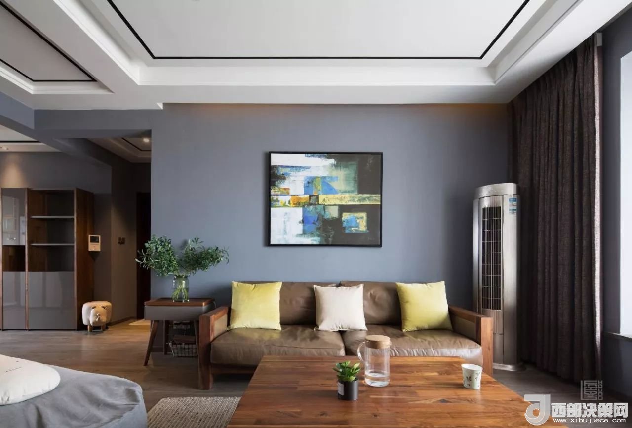 沙發(fā)背景墻選對裝飾畫，才能美了整個(gè)客廳空間！