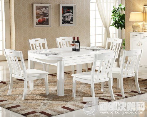 喜歡白色餐桌 但椅子該如何搭配？