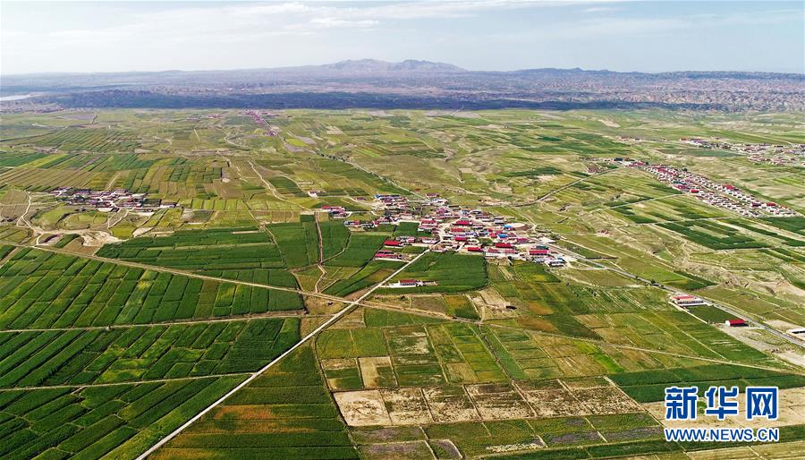 （壯麗70年·奮斗新時(shí)代——共和國發(fā)展成就巡禮·圖文互動(dòng)）（1）生態(tài)美、百姓富——品讀嶄新“寧夏畫卷”