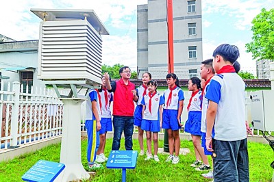 激勵(lì)創(chuàng)新，樹(shù)立“強(qiáng)國(guó)有我”鴻鵠志